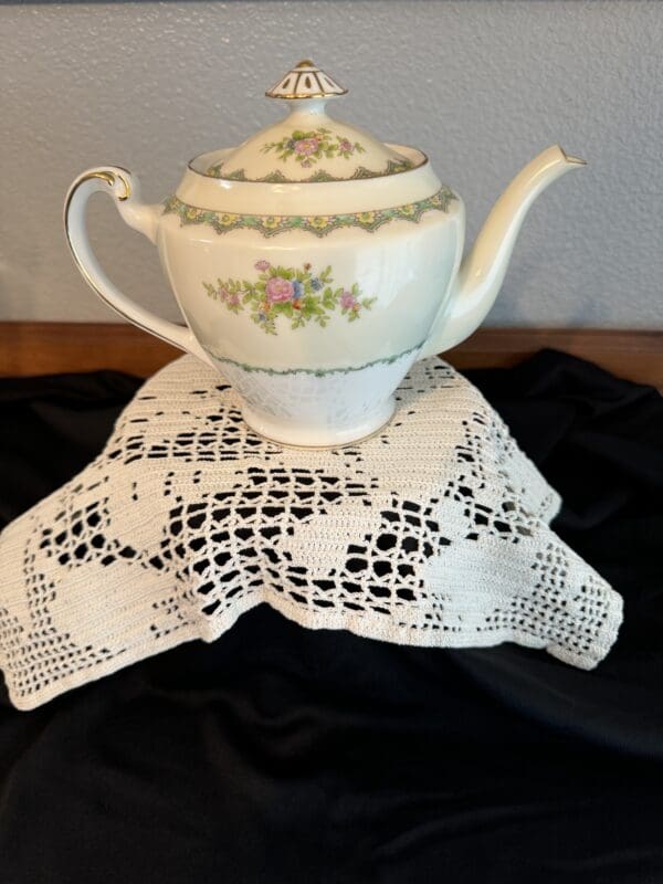 Vintage Noritake Teapot - Image 3