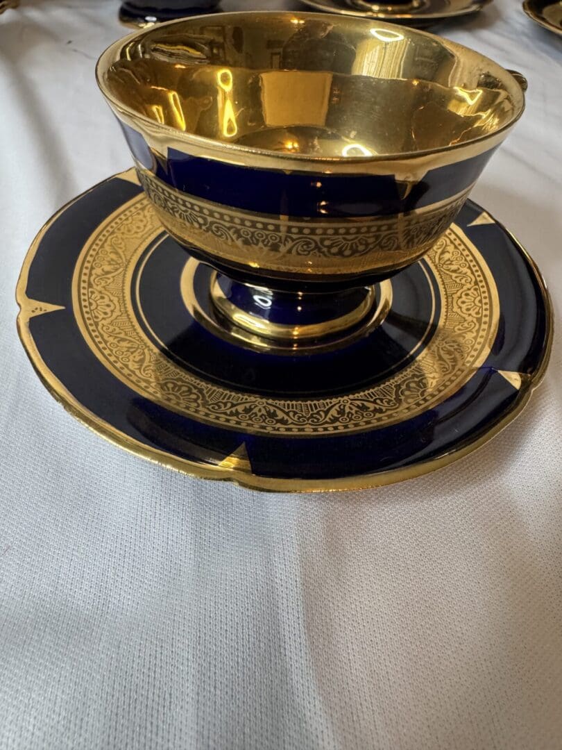 Legle Limoges France Cobalt Blue & Gold Demitasse Coffee Set - Image 5