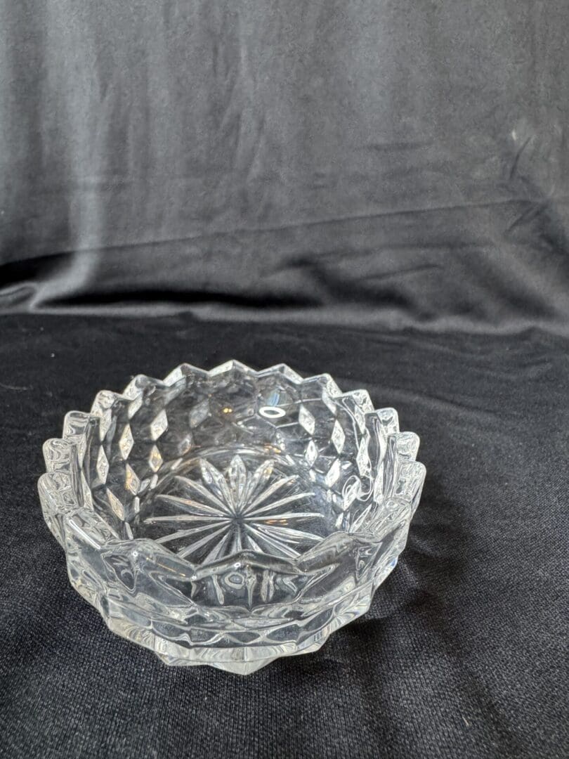 Fostoria American Glass Nut Dish - Image 3